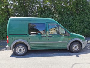 Transporter bei moving4students - Umzugsunternehmen Tübingen moving4students - Umzugsunternehmen Tübingen - Umzug mit dem Transporter von Reutlingen nach Tübingen